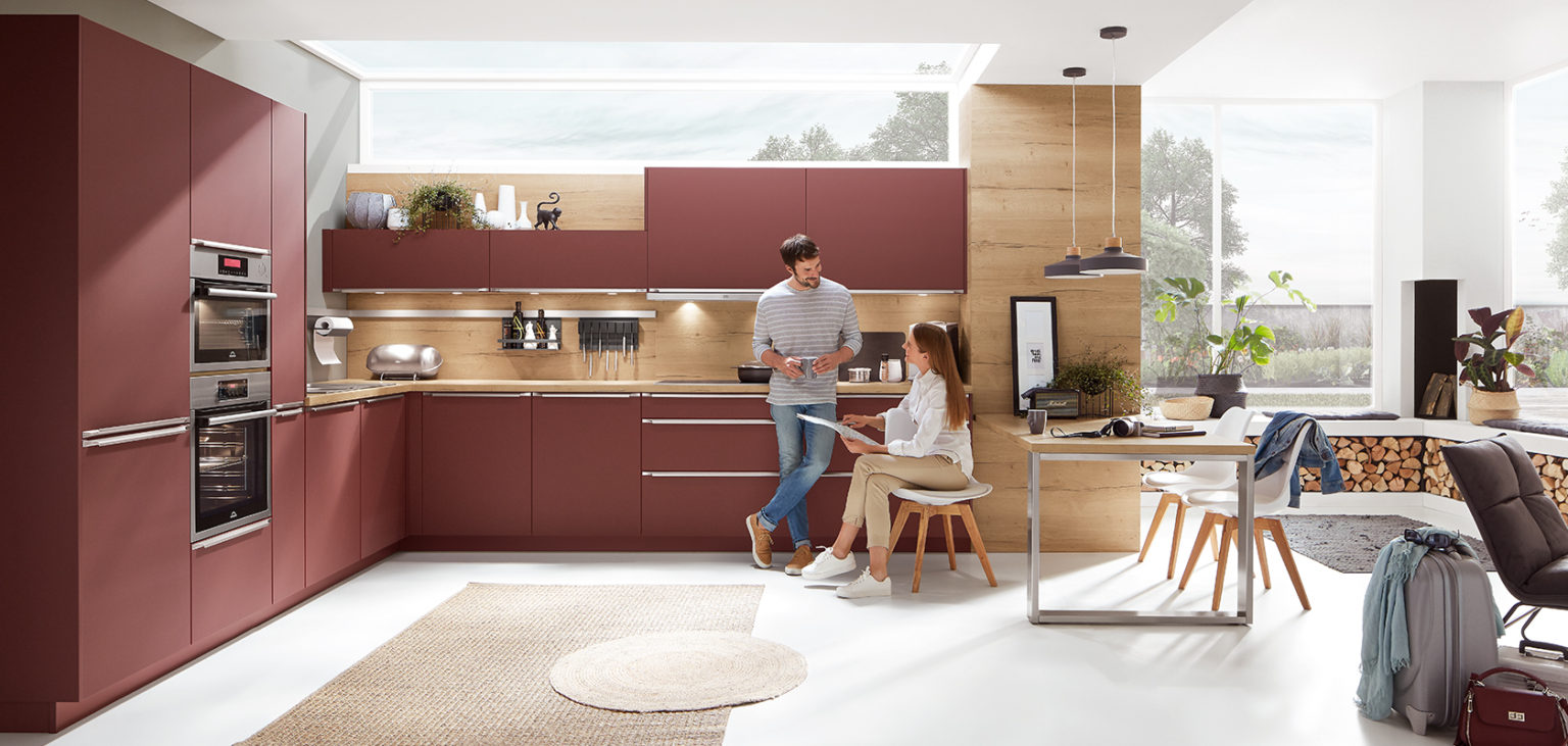 /EASYTOUCH%20963:%20Barevná%20harmonie%20v%20designové%20kuchyni